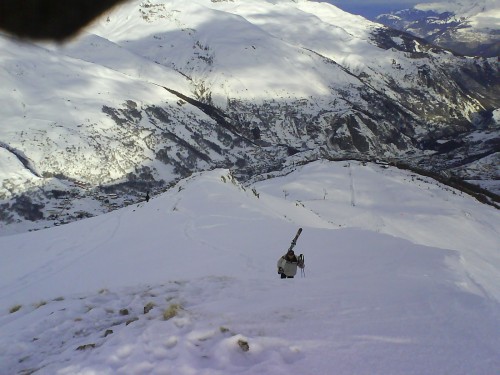 Depuis le sommet de la Setaz des prés, vue sur la marche à... suivre